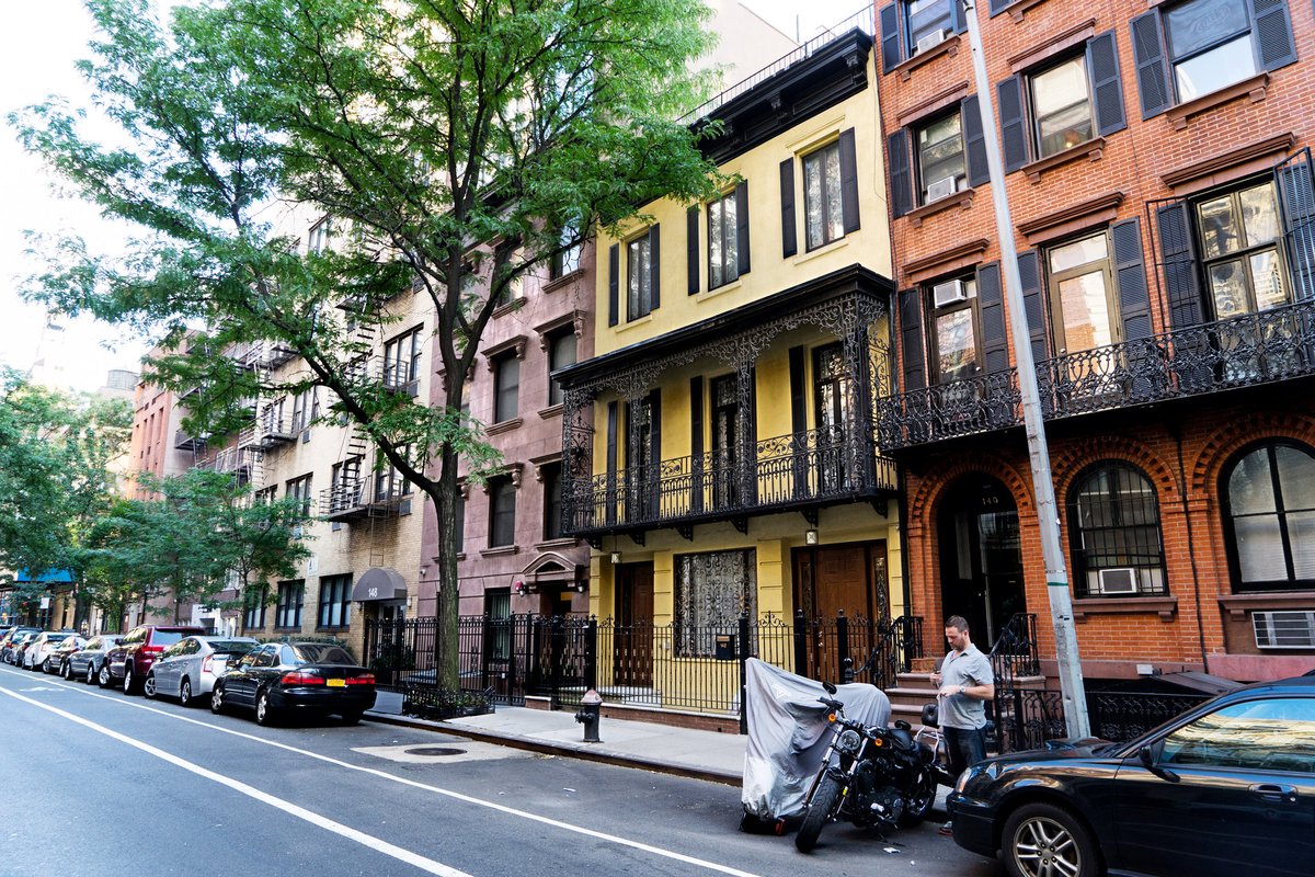 Murray Avenue Area, NY - Murray Hill for Family Living - The New York Times