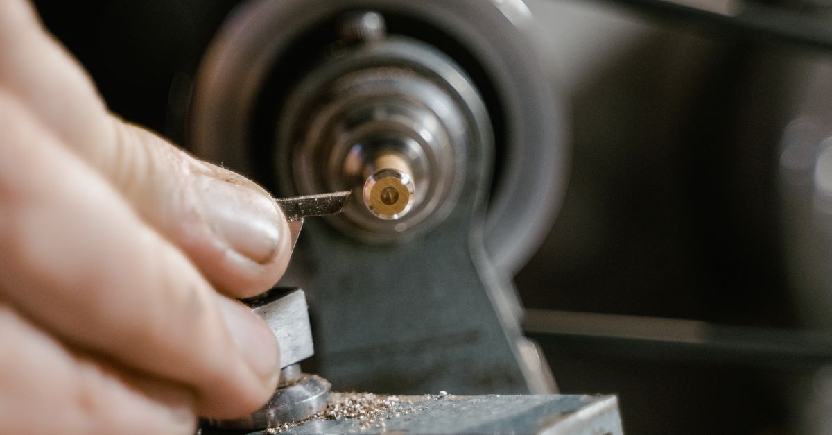 key maker professional — Larchmont Locksmith Westchester
