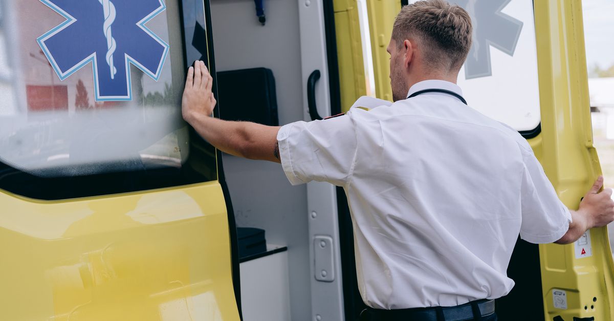 How Our Emergency Car Lockout Service Works — From Your First Call to Your Open Door — Larchmont Locksmith Westchester