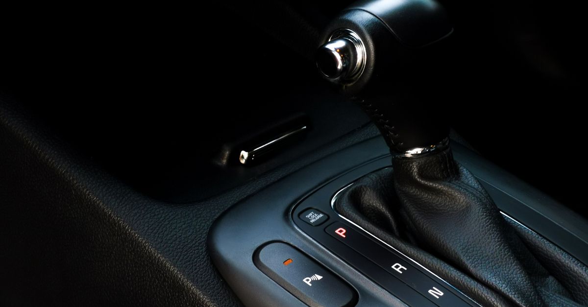 How Transponder Key Programming Actually Works — Larchmont Locksmith Westchester