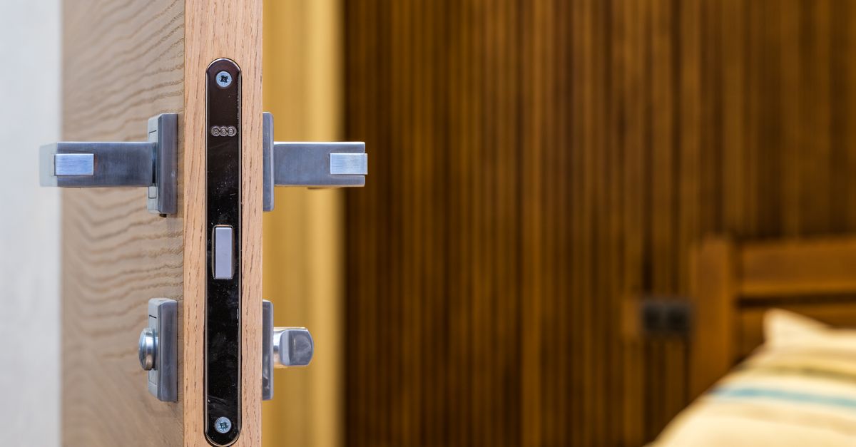 What Goes Wrong With a Door Knob Lock — and When Replacement Beats Repair — Larchmont Locksmith Westchester