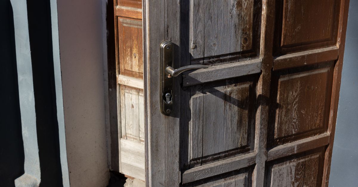 What Is a Mortise Lock and Why Larchmont Homes Have So Many — Larchmont Locksmith Westchester
